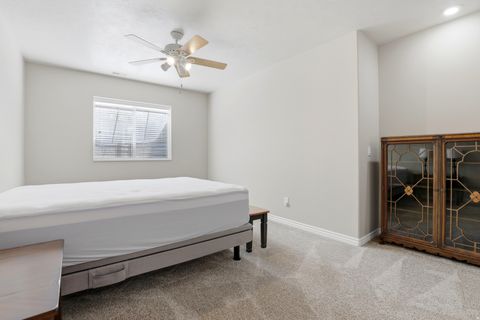 Tiny photo for 1274 W CHAPEL RIDGE DR, South Jordan, UT 84095 (MLS # 2159108)