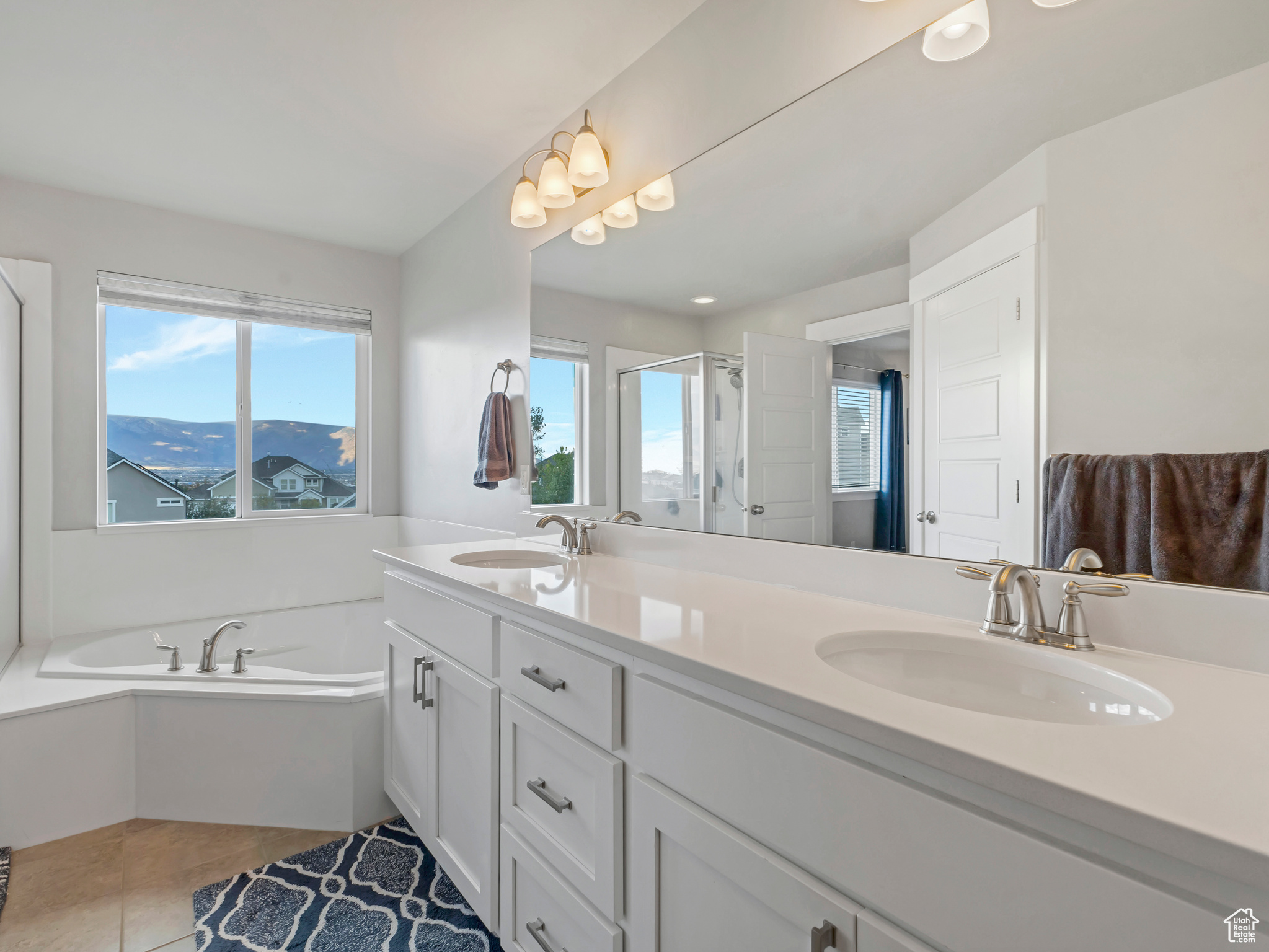 TALUS RIDGE - Residential