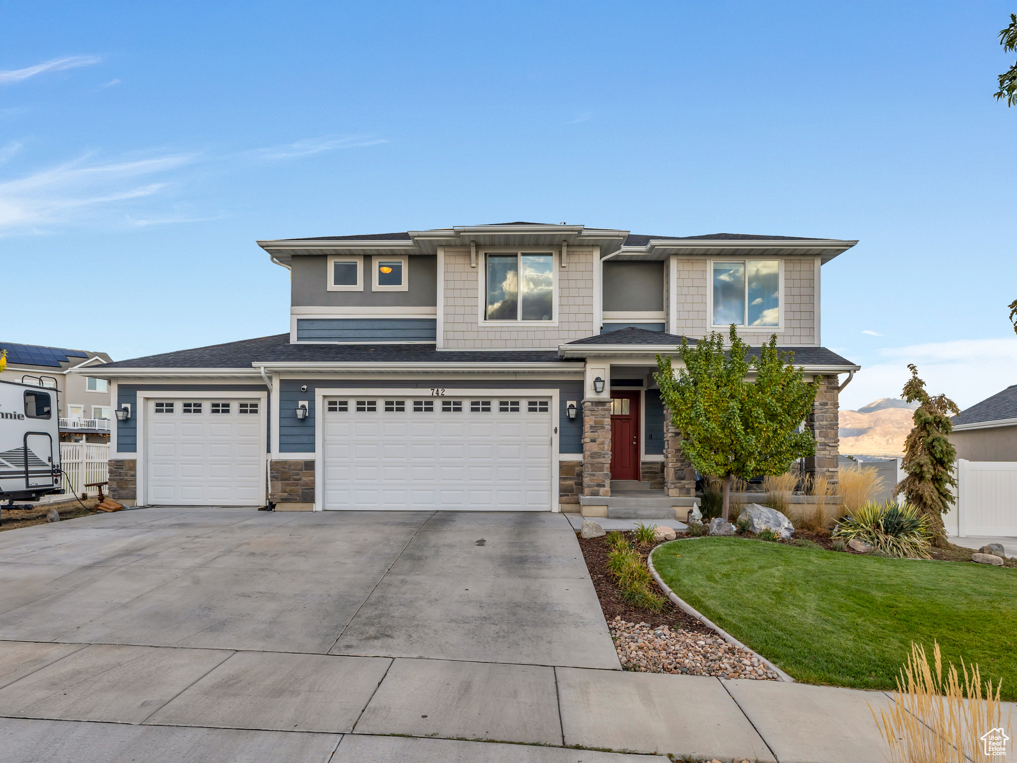 TALUS RIDGE - Residential