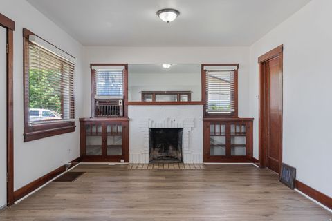 Tiny photo for 921 W 2700 S, Syracuse, UT 84075 (MLS # 2123223)