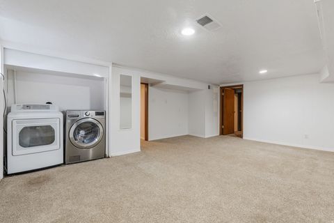 Tiny photo for 921 W 2700 S, Syracuse, UT 84075 (MLS # 2123223)