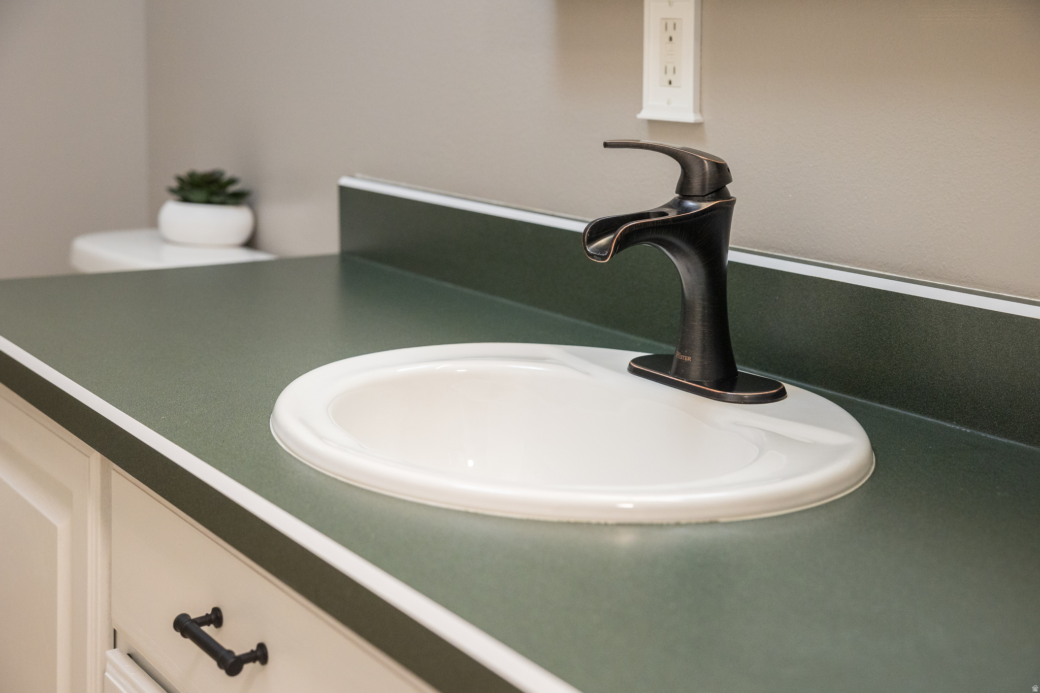 MIDLAND HEIGHTS SUBD - Residential