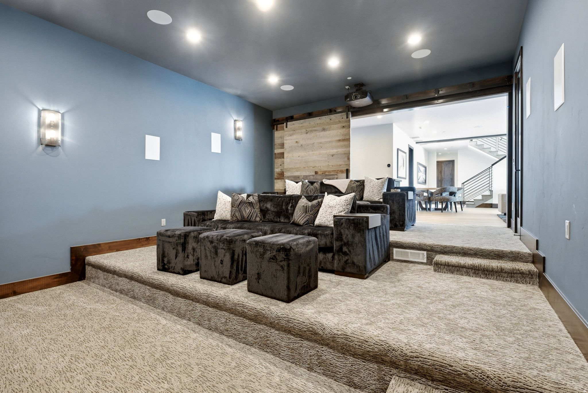 RED LEDGES - Residential