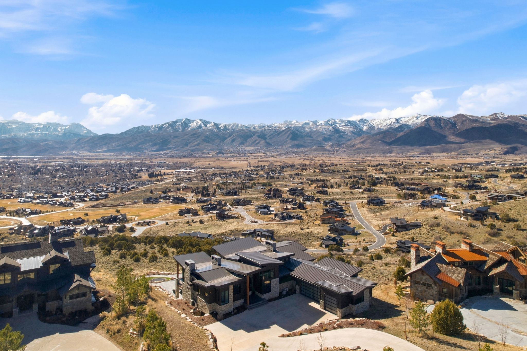 RED LEDGES - Residential