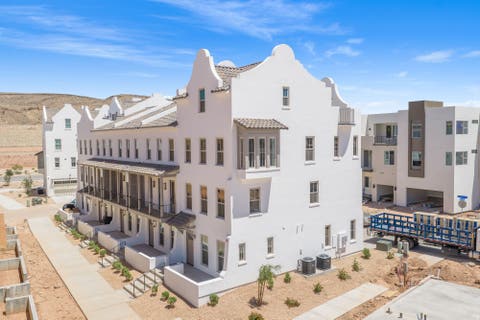Tiny photo for 720 W VISTA SUR LN #16, Saint George, UT 84790 (MLS # 2179572)