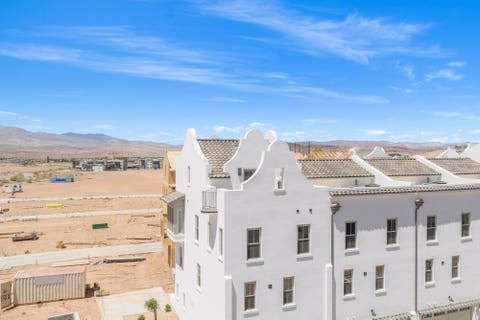 Tiny photo for 720 W VISTA SUR LN #16, Saint George, UT 84790 (MLS # 2179572)