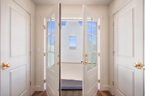 Tiny photo for 720 W VISTA SUR LN #16, Saint George, UT 84790 (MLS # 2179572)