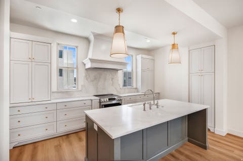 Tiny photo for 720 W VISTA SUR LN #16, Saint George, UT 84790 (MLS # 2179572)