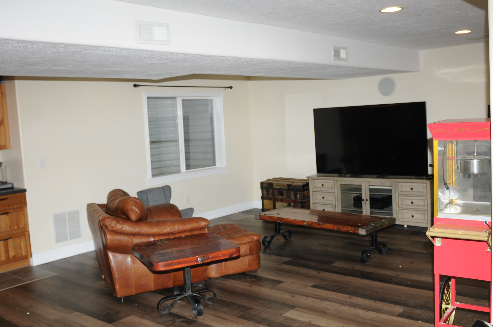 DAYBREAK - Residential