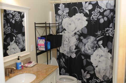 Tiny photo for 11621 S GRANDVILLE AVE W, South Jordan, UT 84009 (MLS # 2144923)