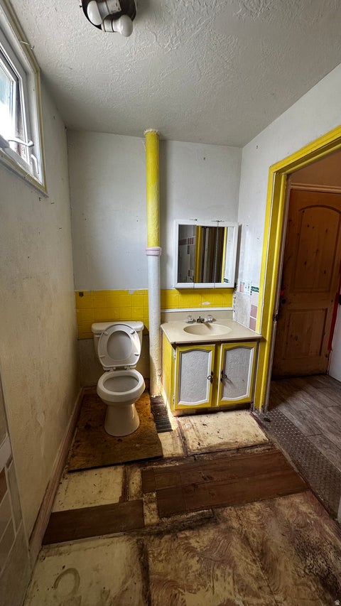 Tiny photo for 2911 LINCOLN AVE, Ogden, UT 84401 (MLS # 2178234)