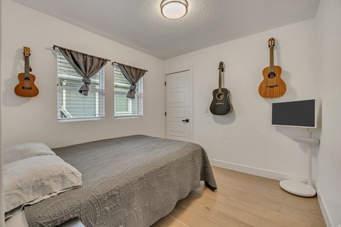 Tiny photo for 425 E VAN NESS PL S, Salt Lake City, UT 84106 (MLS # 2144686)