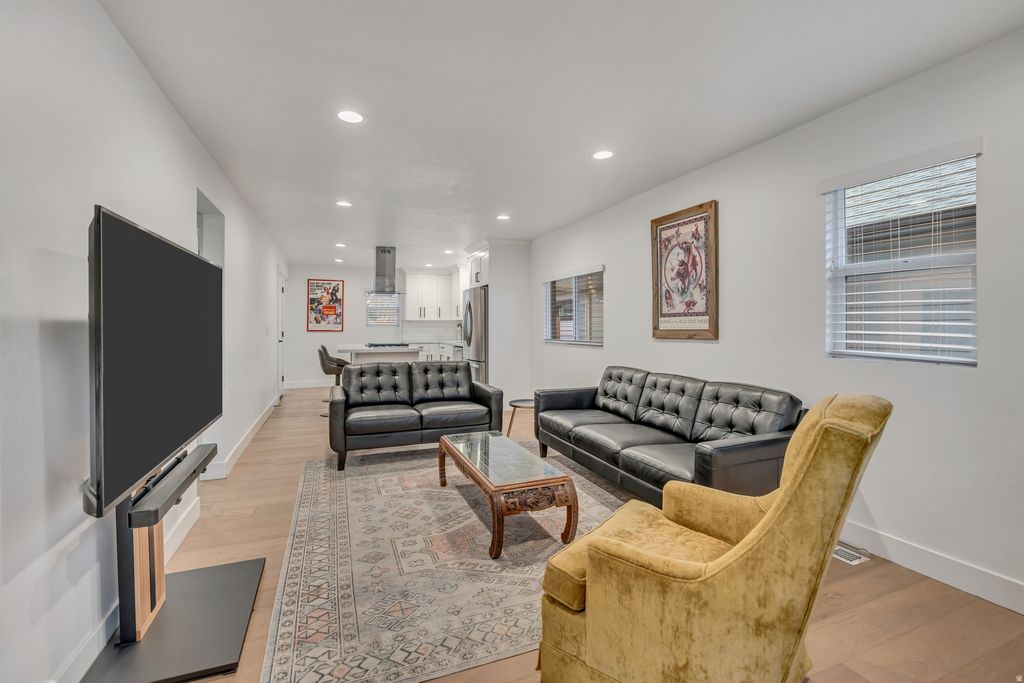 Photo of 425 E VAN NESS PL S, Salt Lake City, UT 84106 (MLS # 2144686)