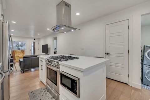 Tiny photo for 425 E VAN NESS PL S, Salt Lake City, UT 84106 (MLS # 2144686)