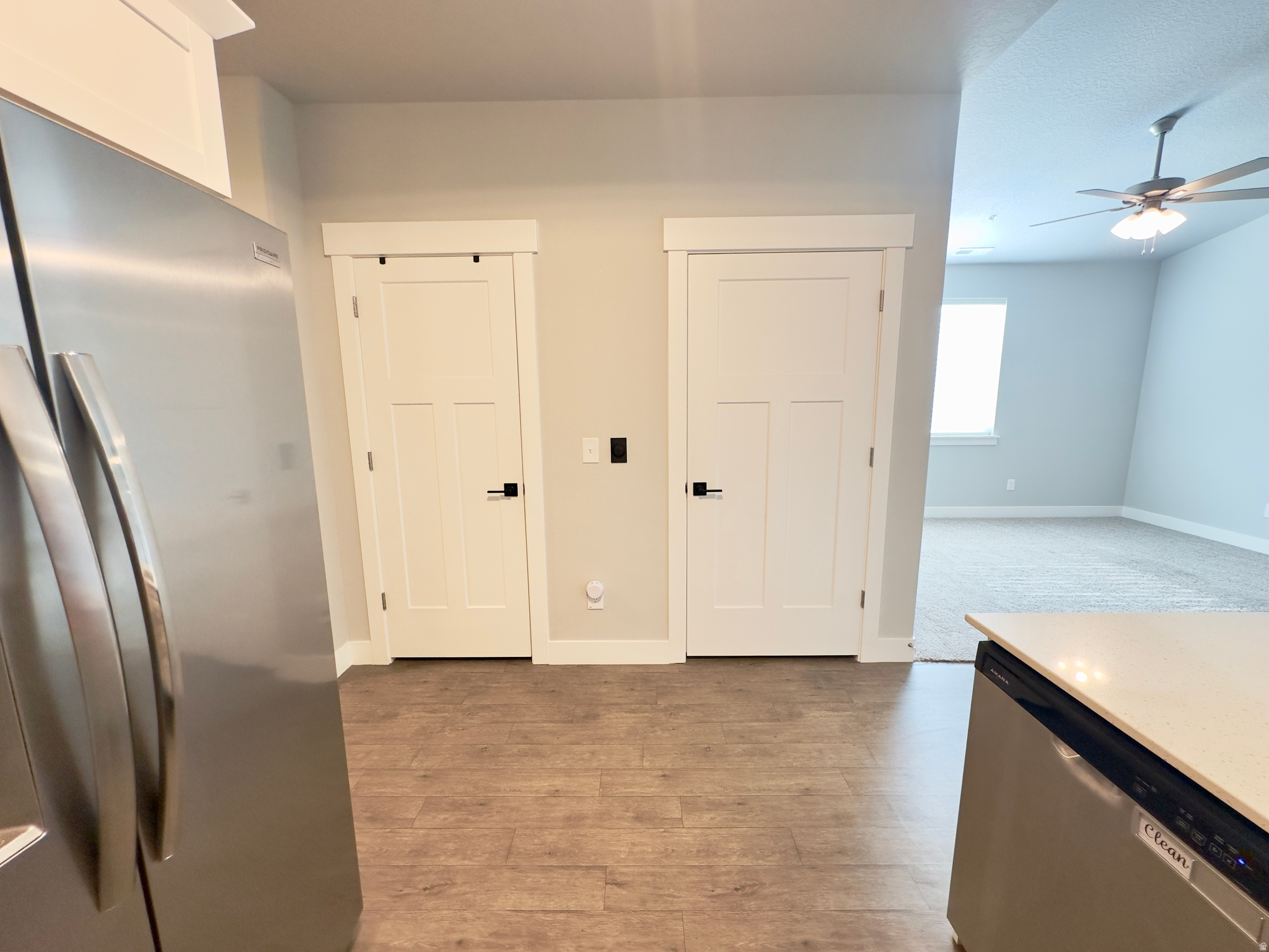 MOUNTAIN RIDGE - Residential
