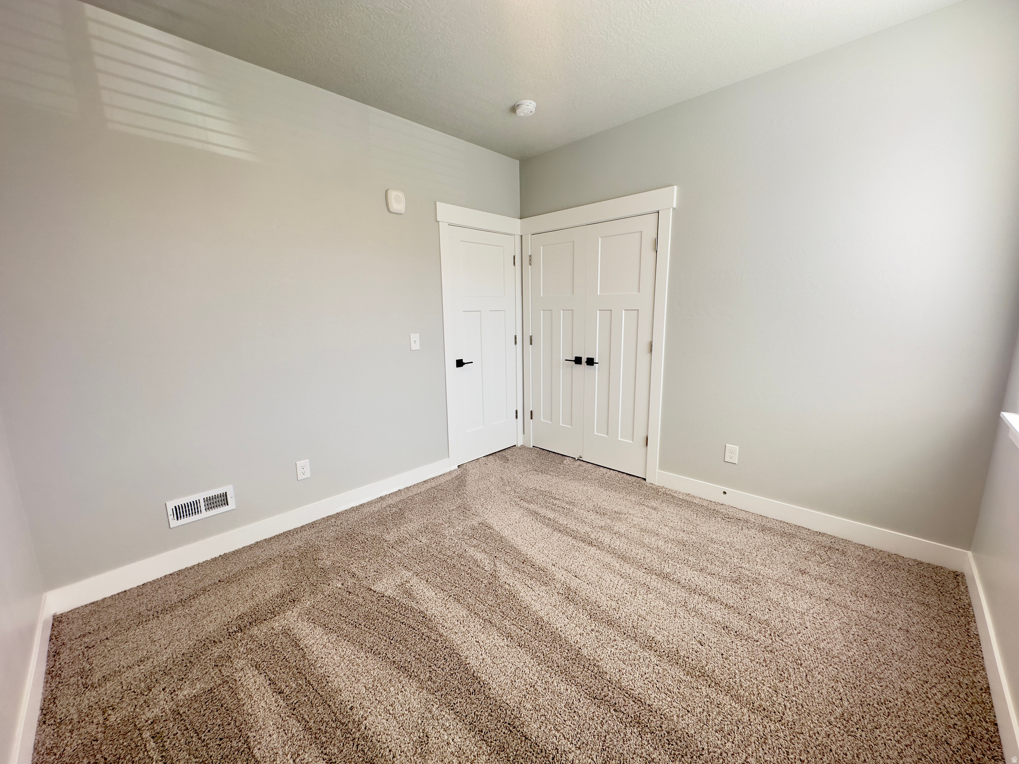 MOUNTAIN RIDGE - Residential