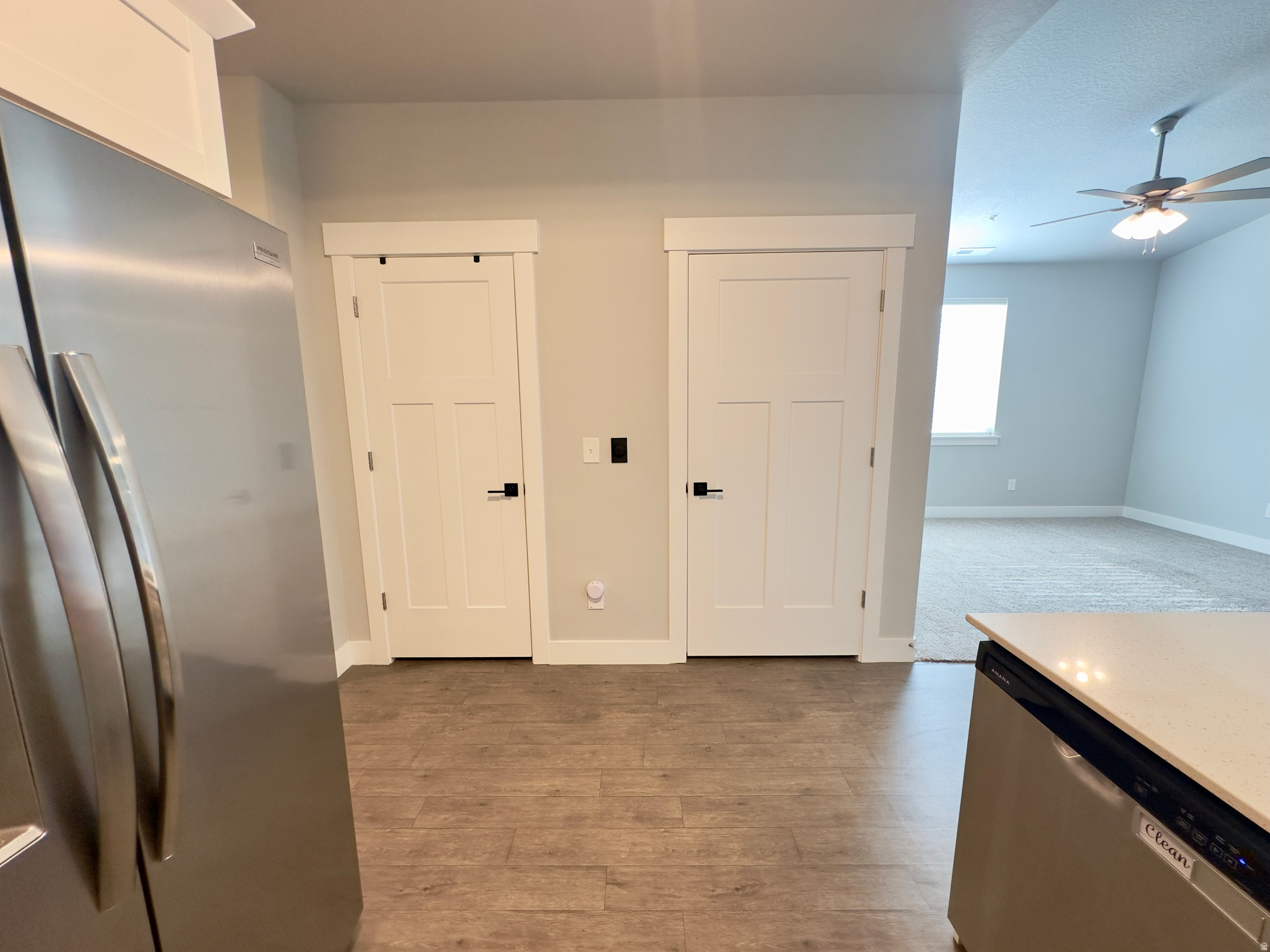 MOUNTAIN RIDGE - Residential
