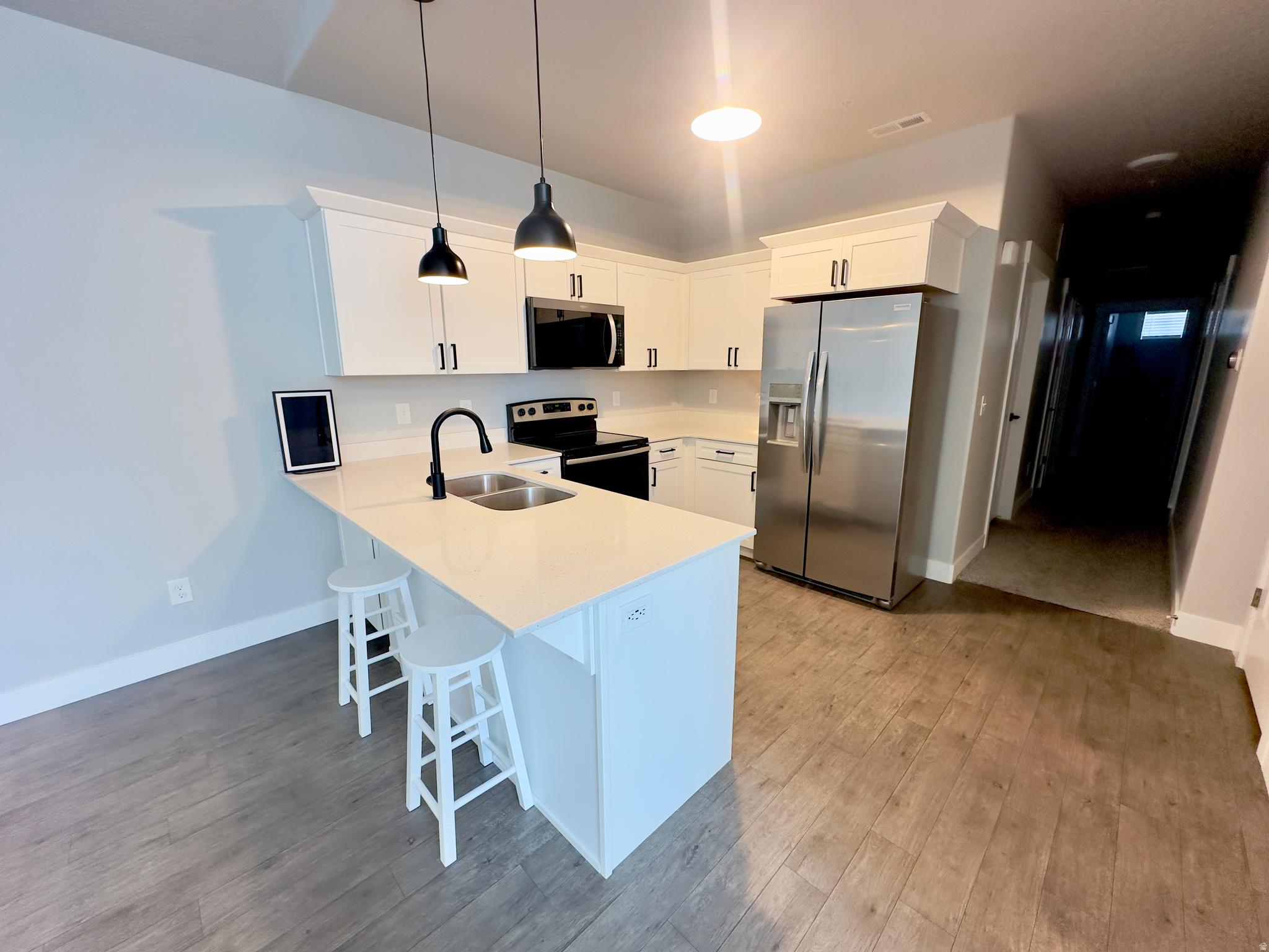 MOUNTAIN RIDGE - Residential