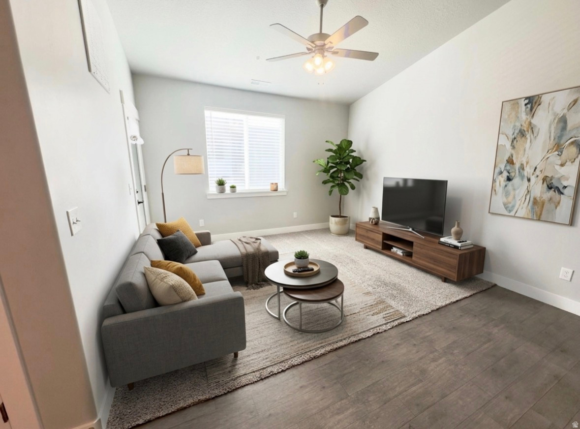 MOUNTAIN RIDGE - Residential