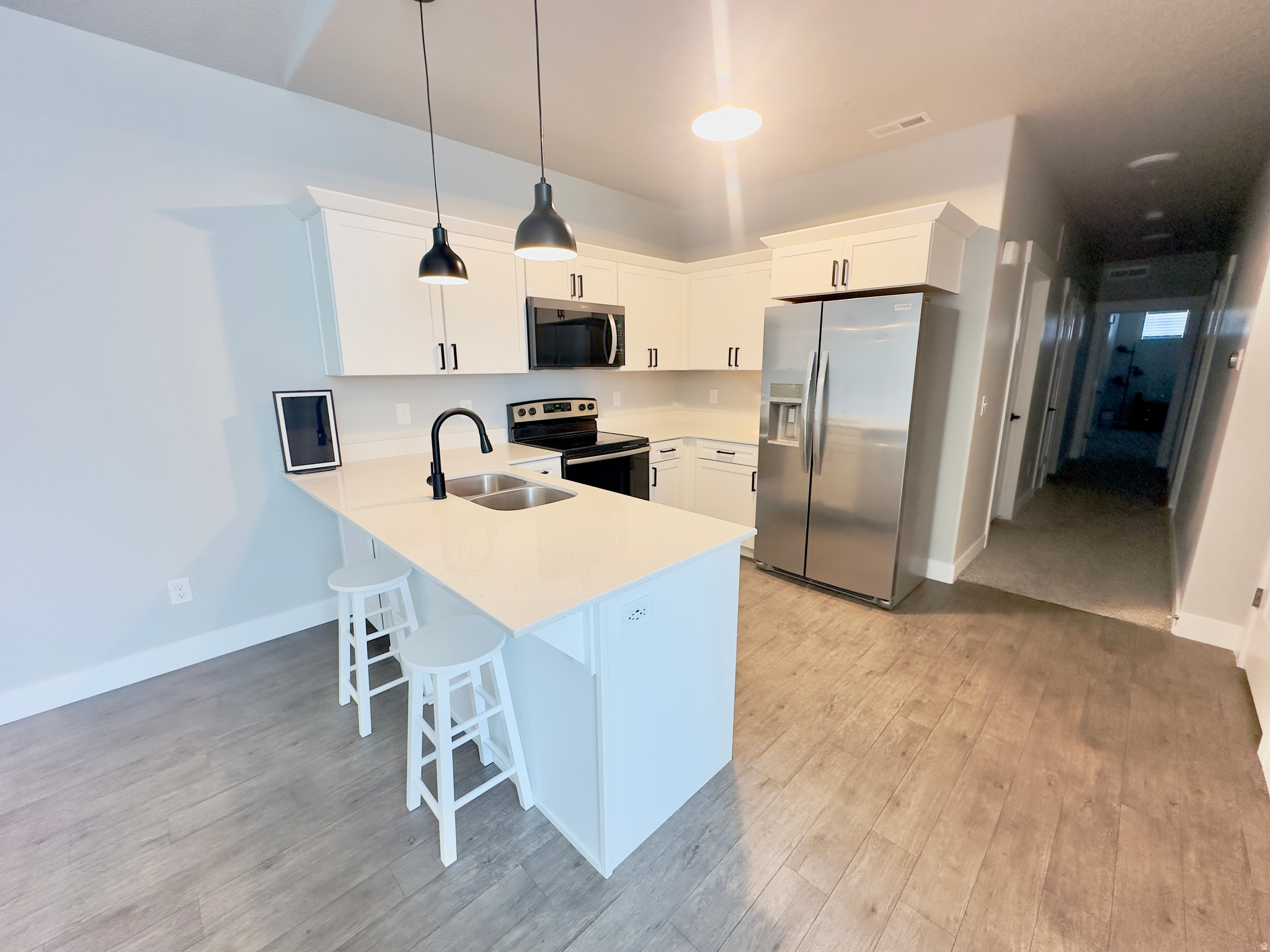 MOUNTAIN RIDGE - Residential