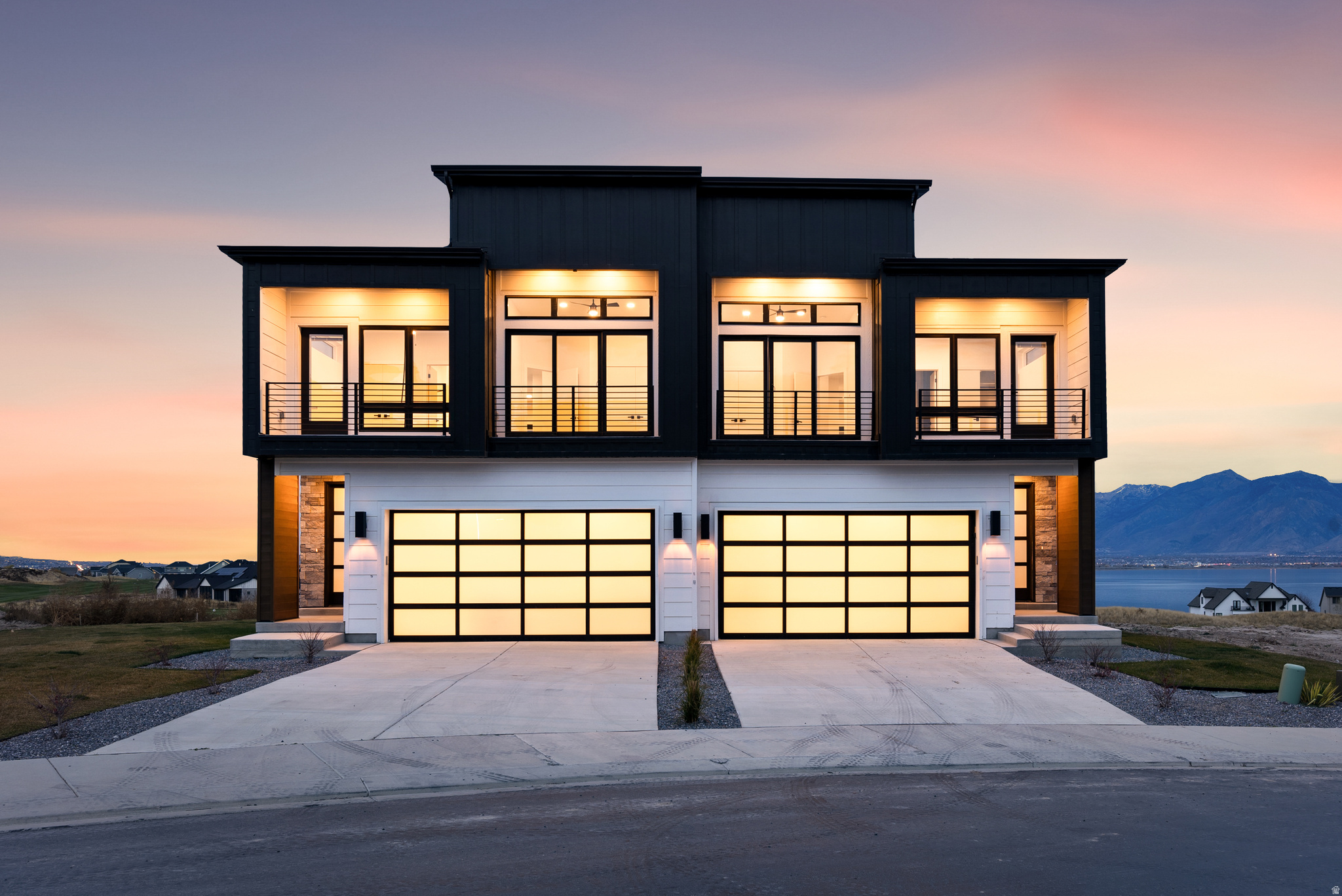 FAIRWAY TOWNHOMES - Residential