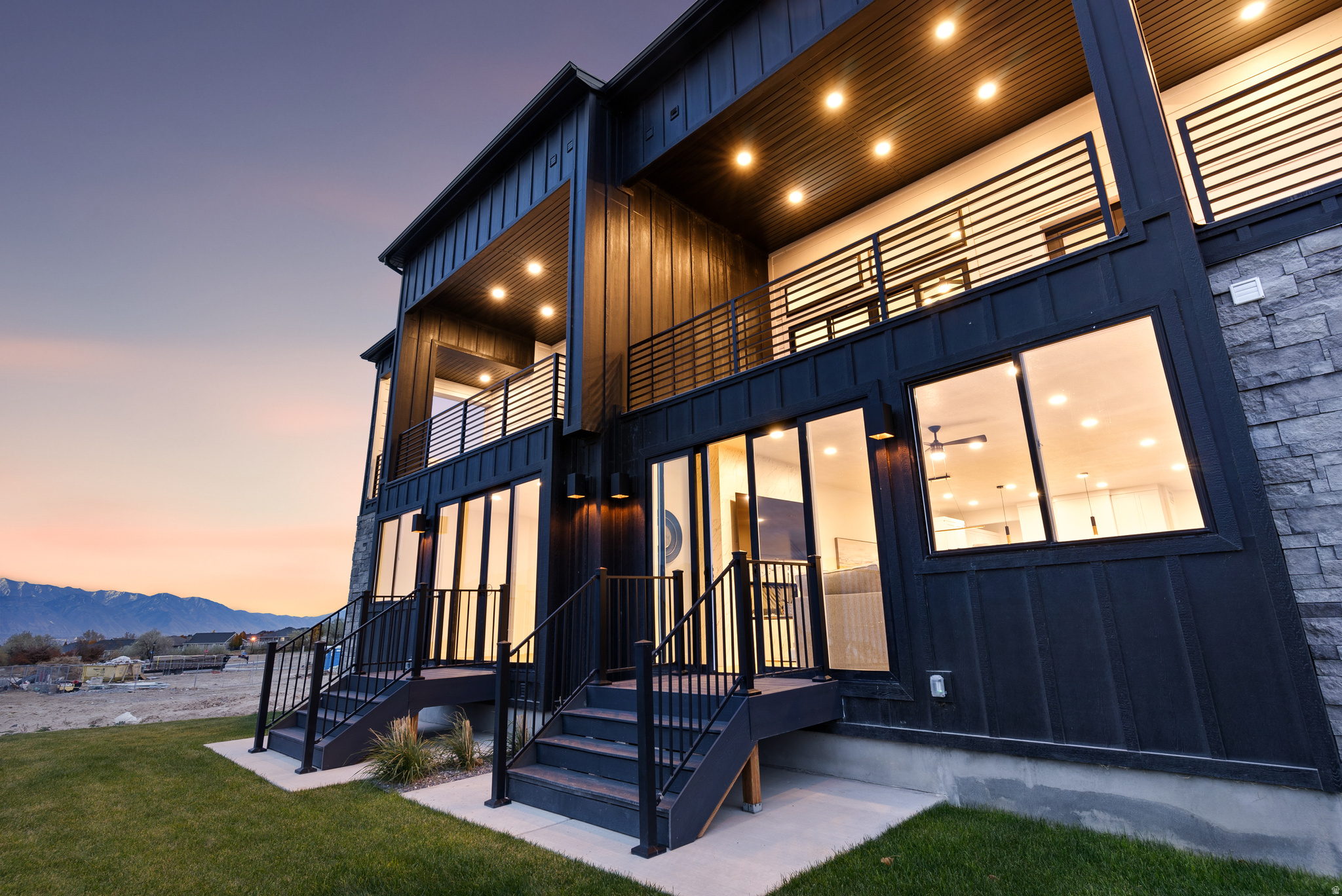 FAIRWAY TOWNHOMES - Residential