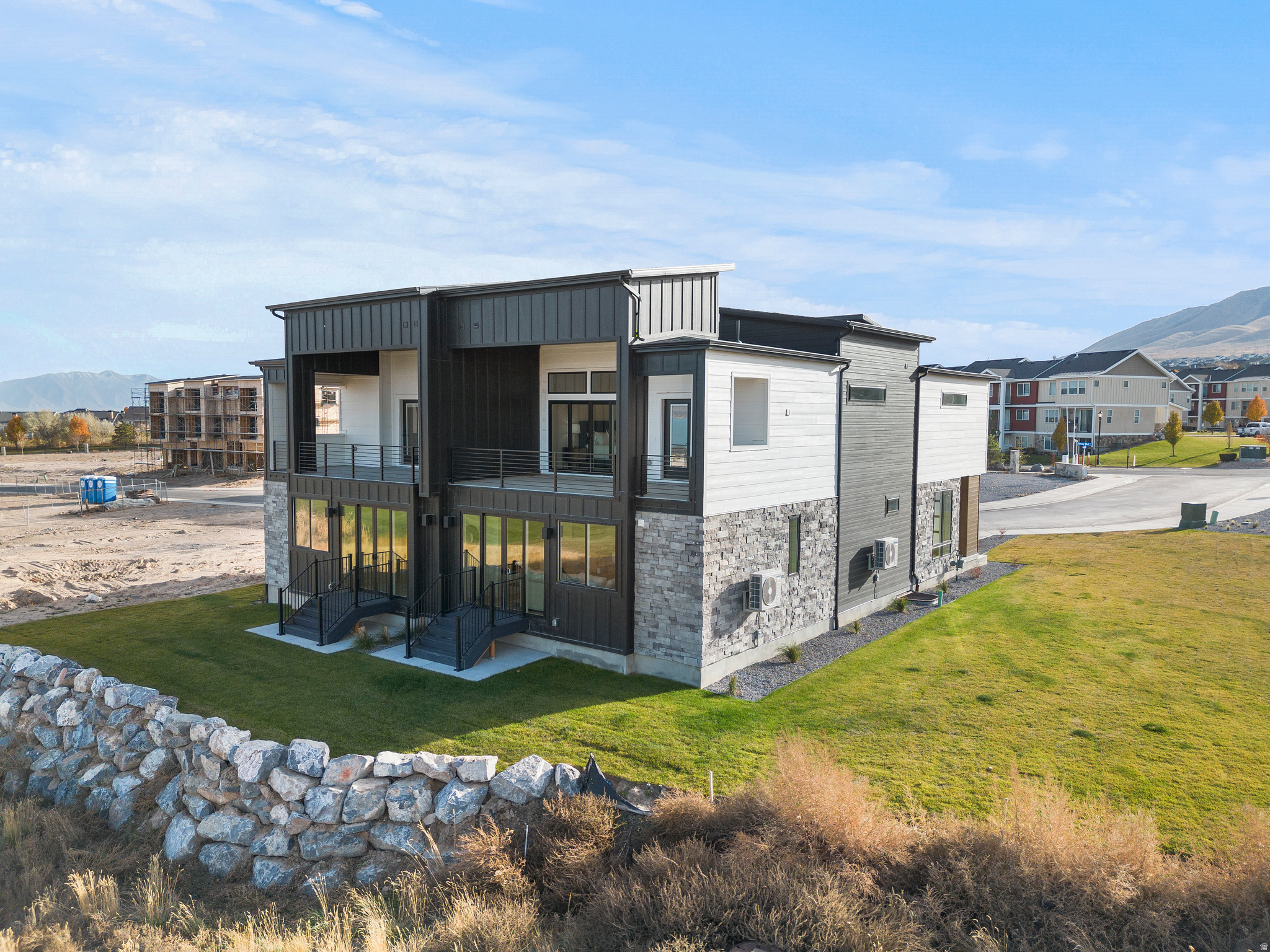 FAIRWAY TOWNHOMES - Residential