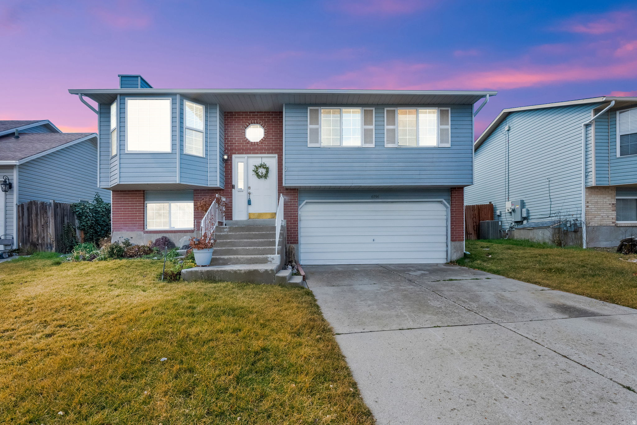 OQUIRRH SHADOWS - Residential