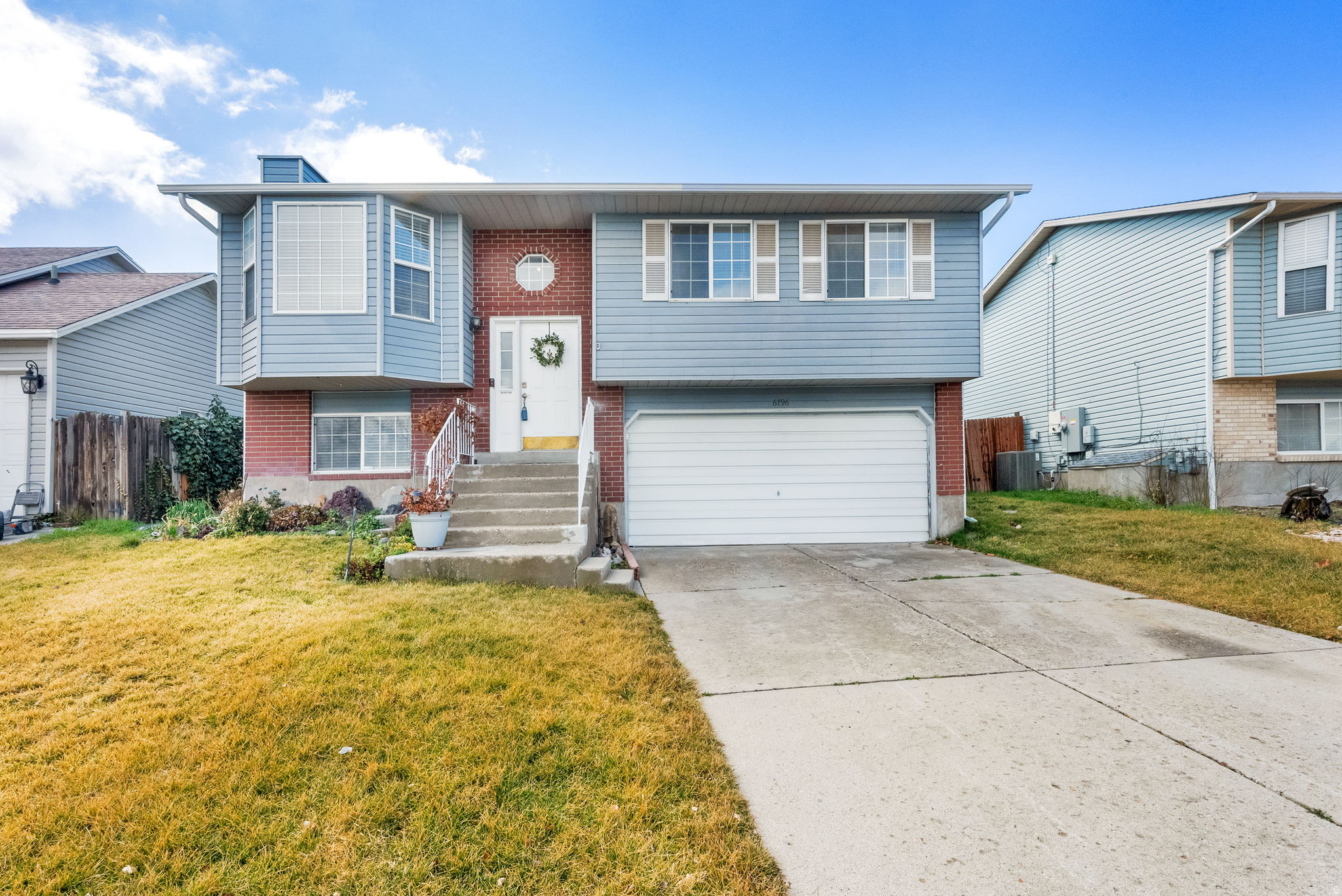 OQUIRRH SHADOWS - Residential