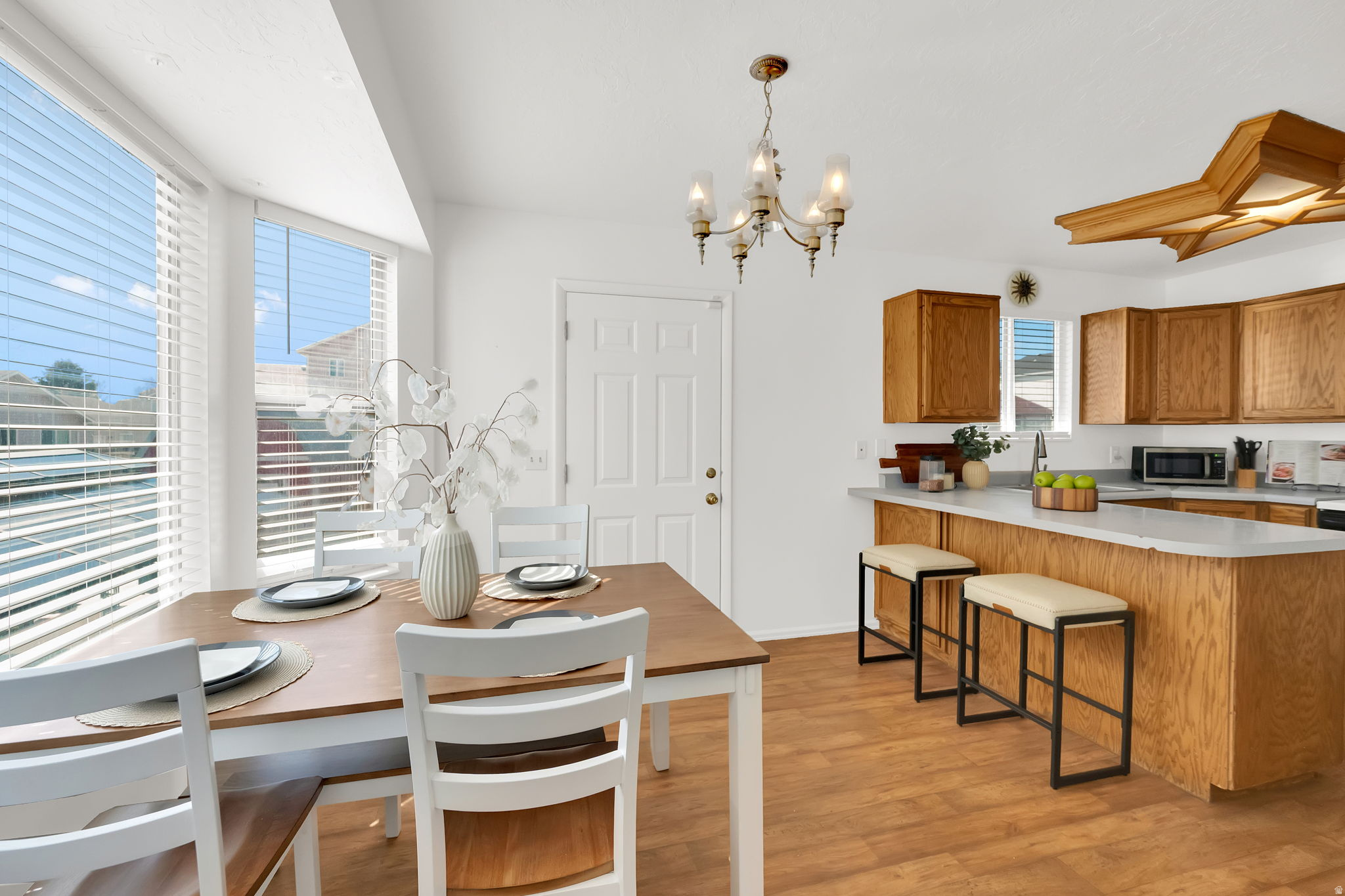 OQUIRRH SHADOWS - Residential