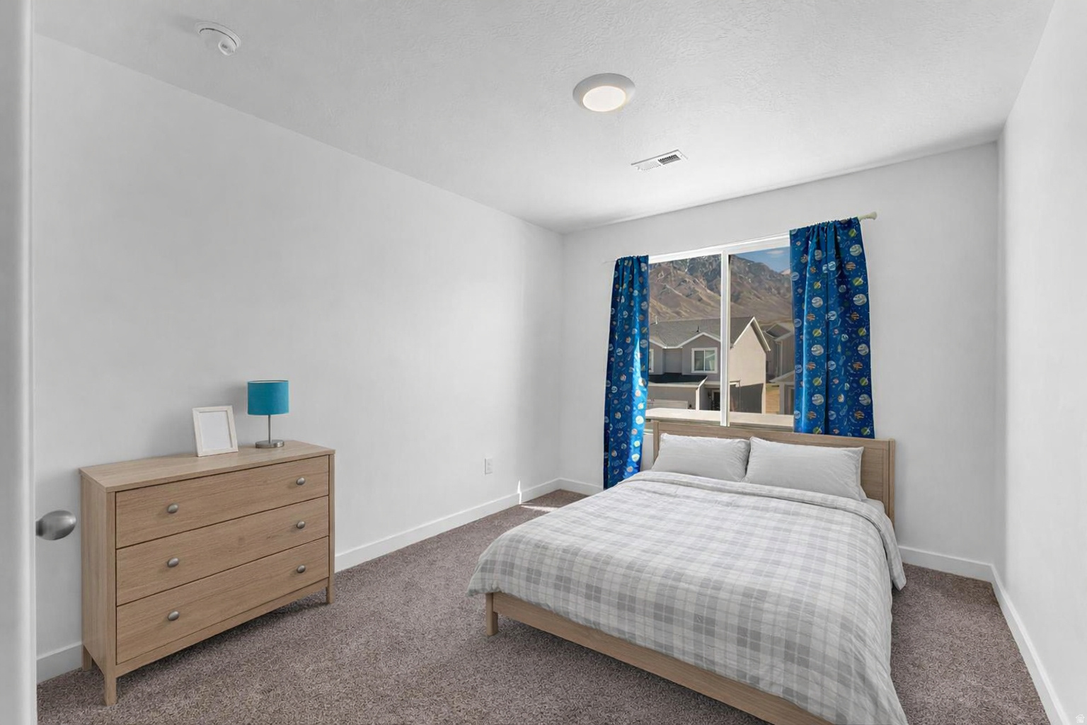 FOOTHILL VILLAGE - Residential