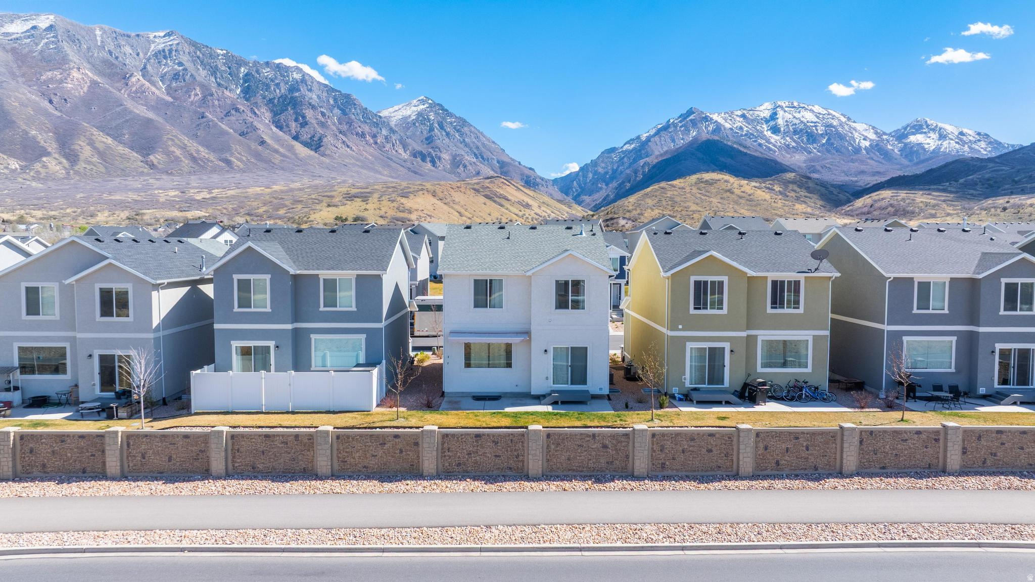 FOOTHILL VILLAGE - Residential