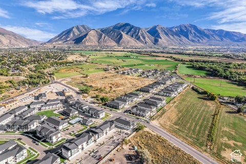 Tiny photo for 173 E VOLUNTEER DR #122, Spanish Fork, UT 84660 (MLS # 2188004)