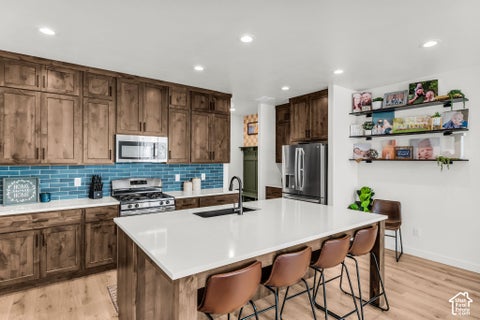 Tiny photo for 173 E VOLUNTEER DR #122, Spanish Fork, UT 84660 (MLS # 2188004)