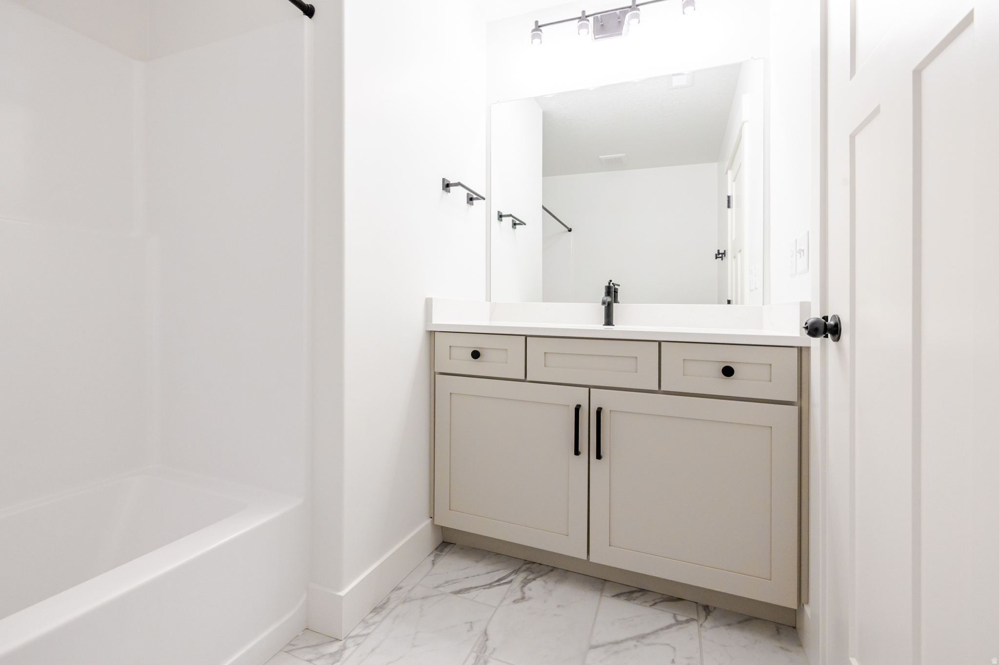 HIGHRIDGE - Residential