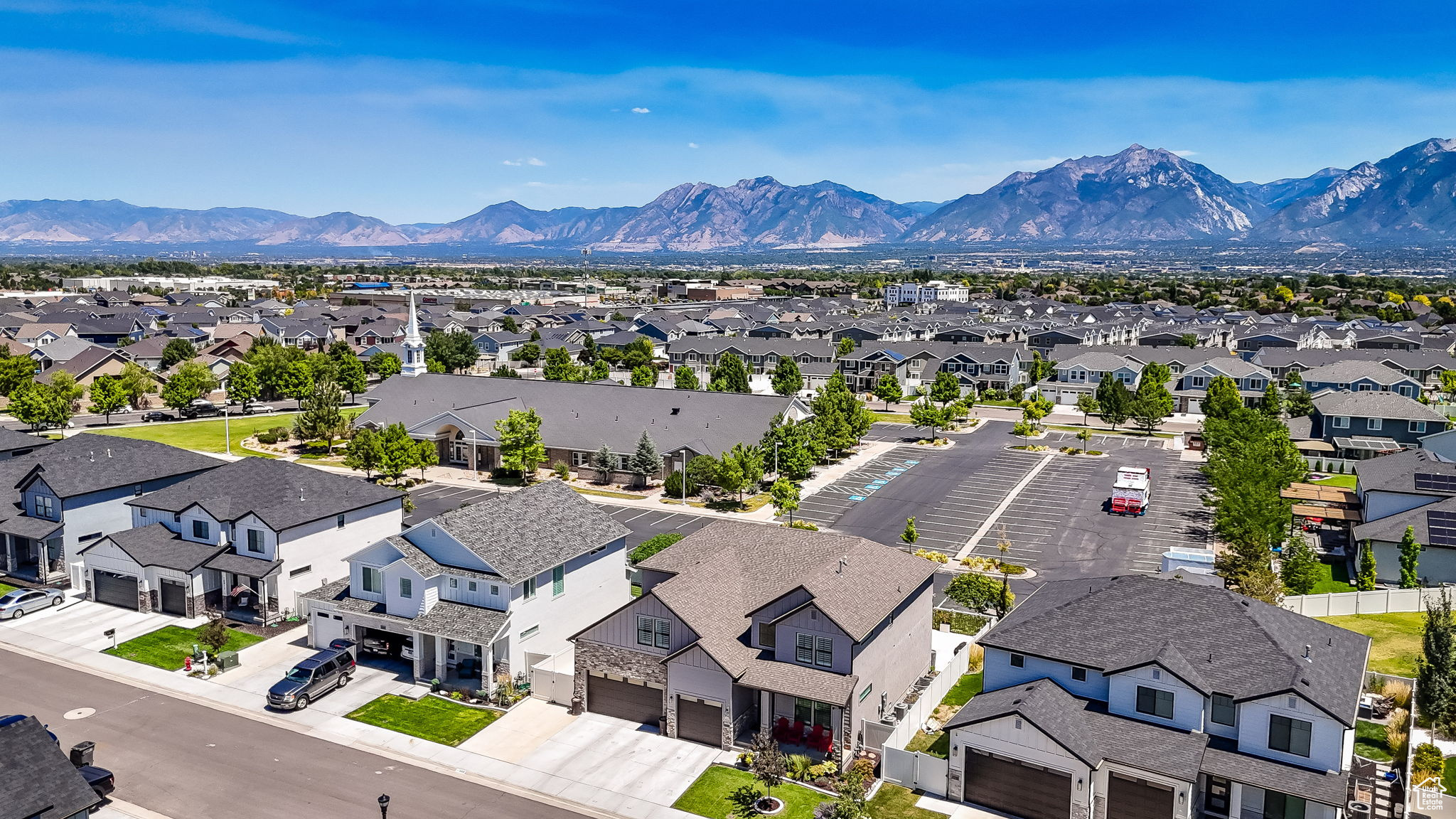HIGH POINTE - Residential
