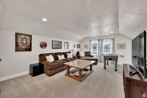 Tiny photo for 10931 S GLAMIS DUNE DR #913, South Jordan, UT 84009 (MLS # 2101516)