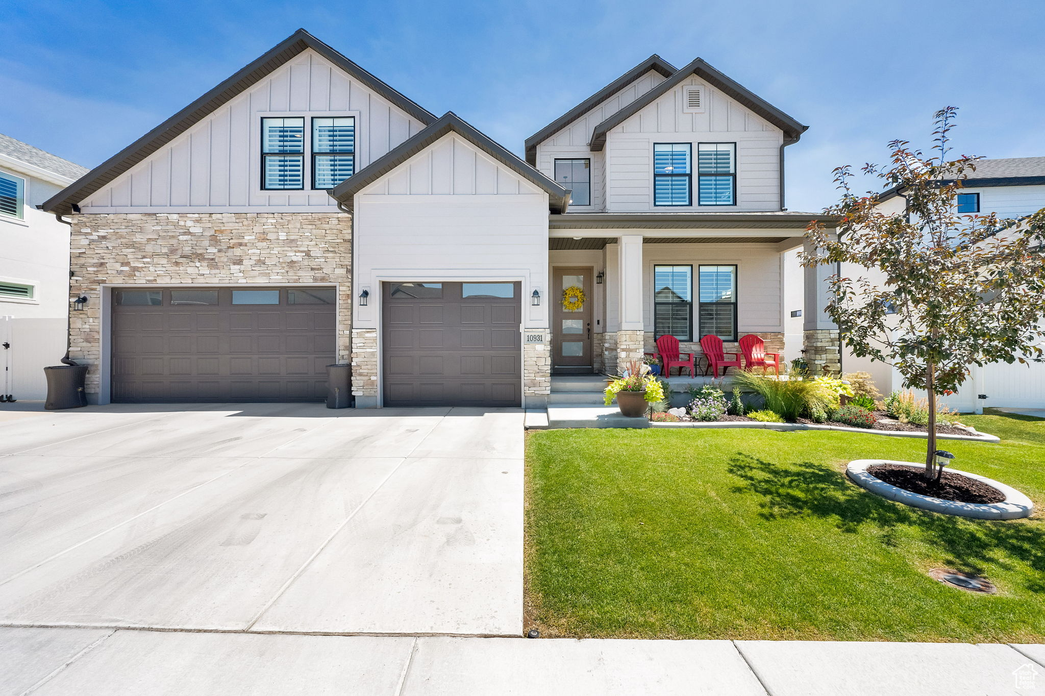 HIGH POINTE - Residential