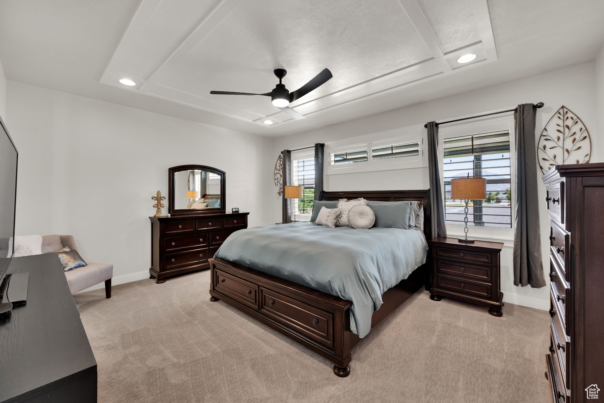 HIGH POINTE - Residential
