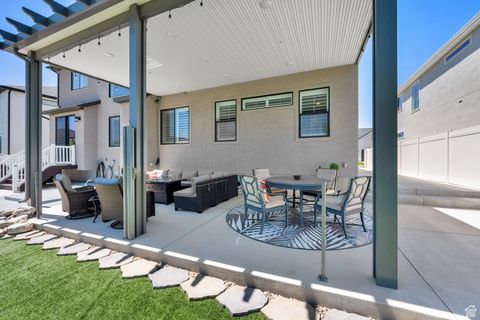 Tiny photo for 10931 S GLAMIS DUNE DR #913, South Jordan, UT 84009 (MLS # 2101516)