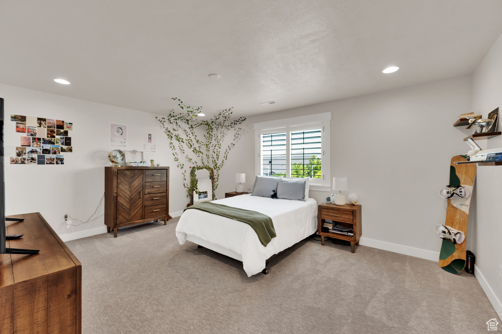 HIGH POINTE - Residential