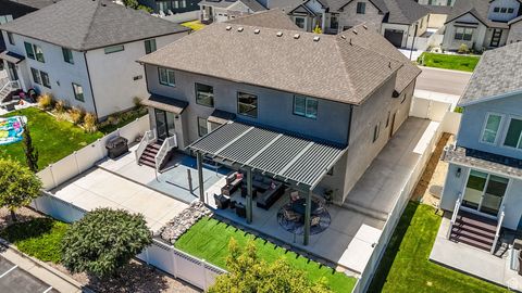 Tiny photo for 10931 S GLAMIS DUNE DR #913, South Jordan, UT 84009 (MLS # 2101516)