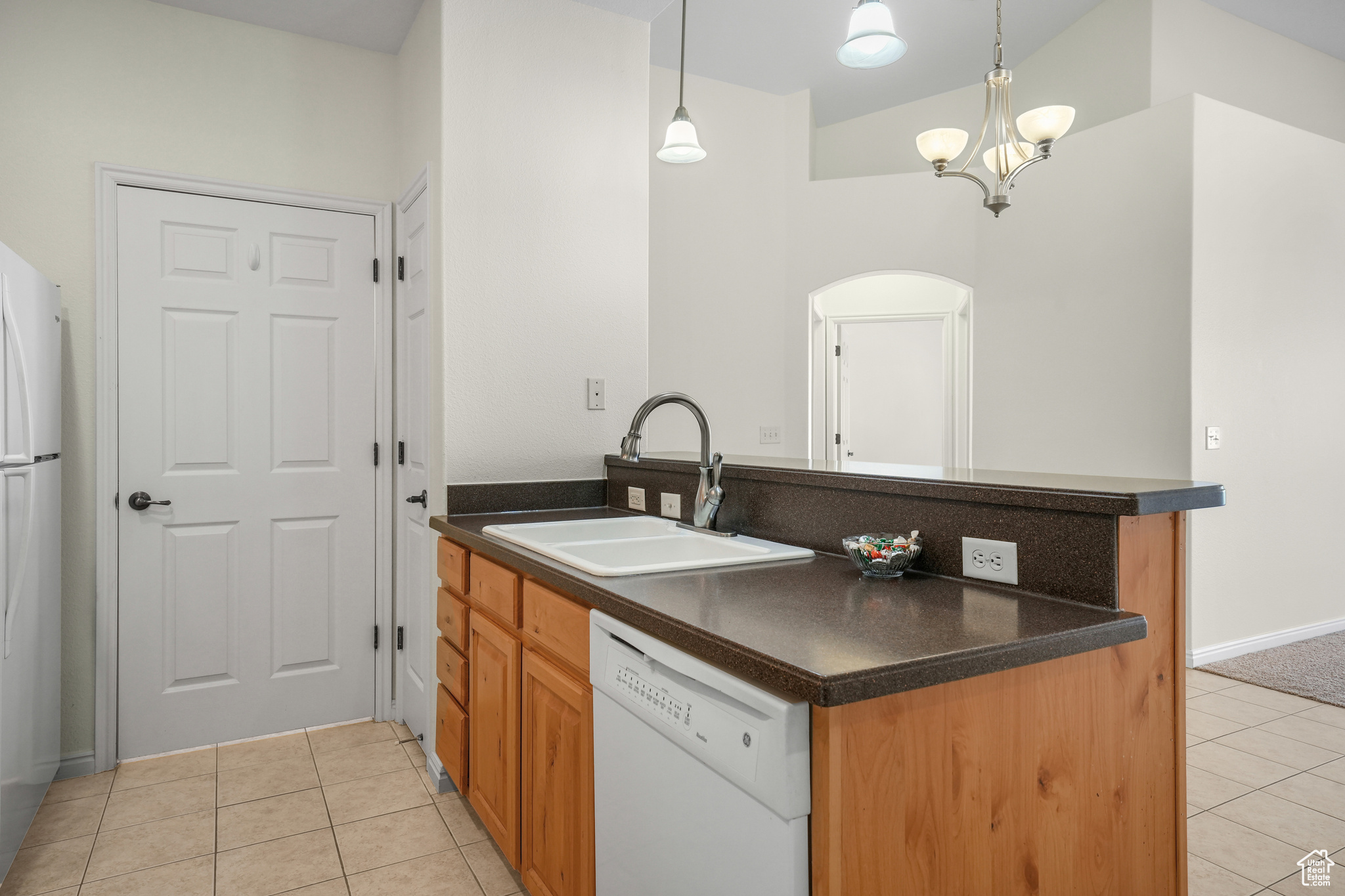 CANYON MEADOW CONDOS AT SUNRIDGE - Residential