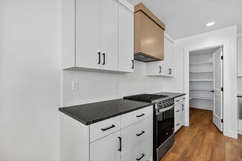 Tiny photo for 1788 S 3875 #230, Taylor, UT 84401 (MLS # 2118729)