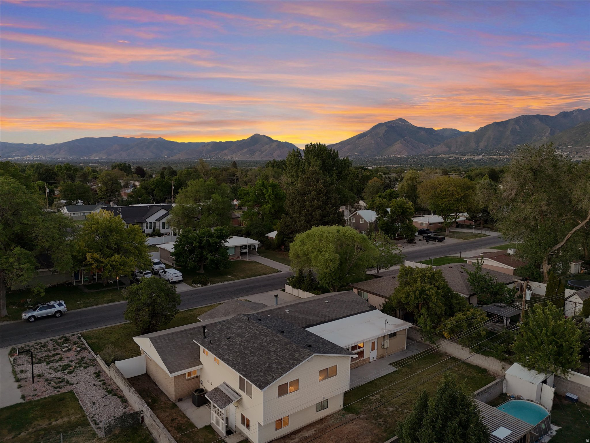 COTTONWOOD - Residential