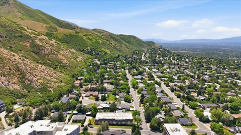 Tiny photo for 3000 E KENNEDY DR #6, Salt Lake City, UT 84108 (MLS # 2164150)