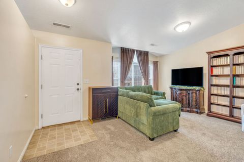 Tiny photo for 2026 N 1615 W, Clinton, UT 84015 (MLS # 2128044)