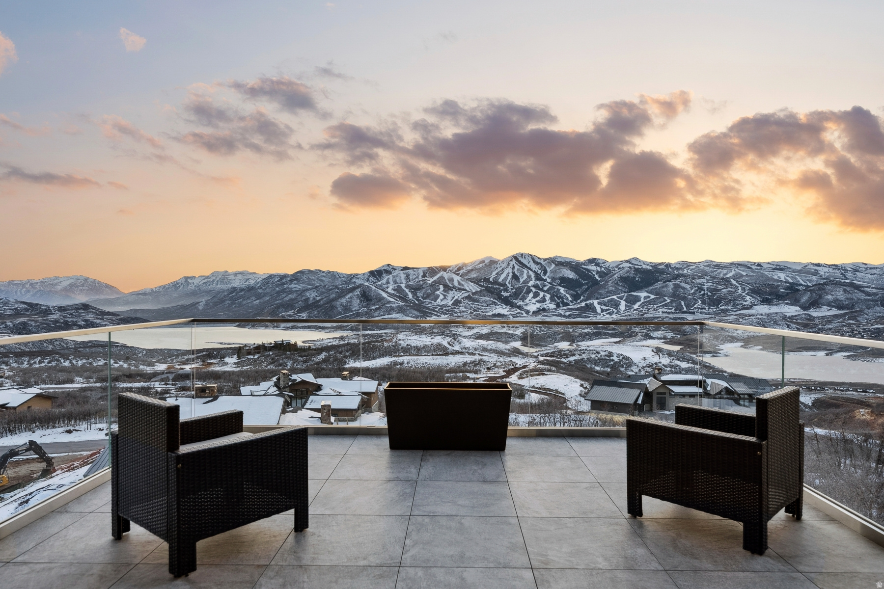 GOLDEN EAGLE - Residential