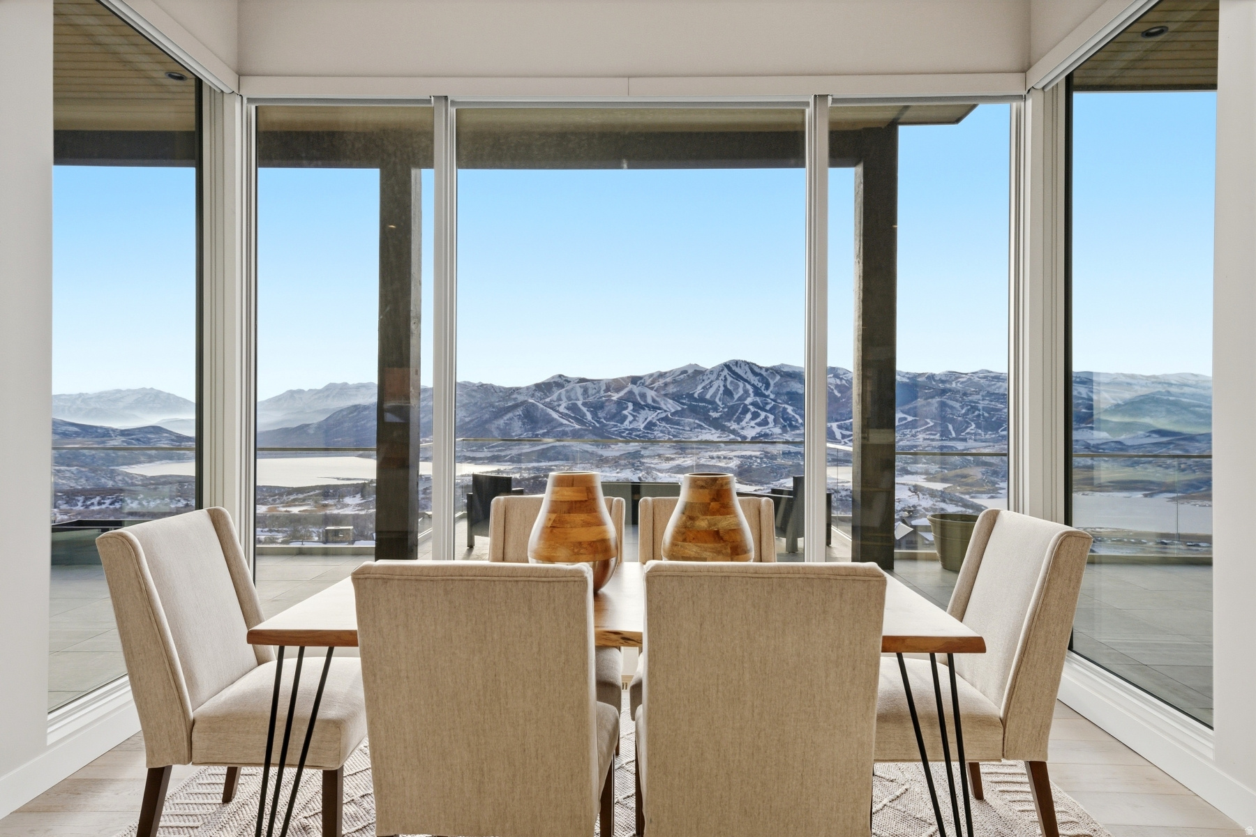 GOLDEN EAGLE - Residential