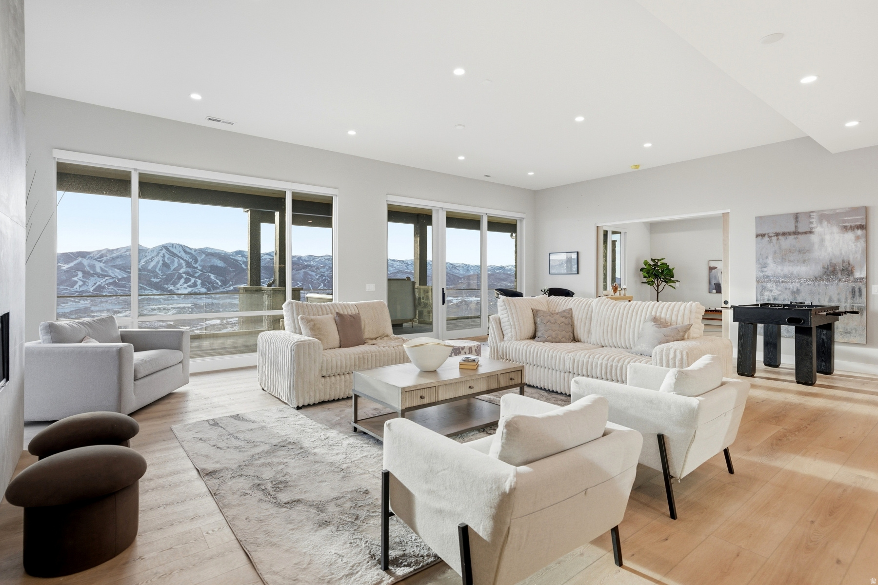 GOLDEN EAGLE - Residential